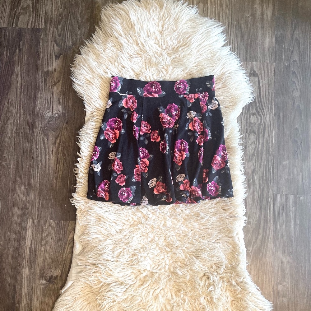 Divided by H&M Floral Skirt + Zipper